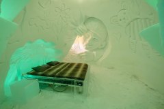 103-Child-mood-Lapsenmielisyys-Double-suite-2024-Arctic-SnowHotel-Glass-Igloos-7