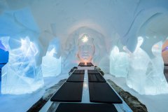 Ice-Restaurant-2024-Arctic-SnowHotel-Glass-Igloos-19