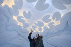 Visitors-Snow-hotel-2024-Arctic-SnowHotel-Glass-Igloos-31